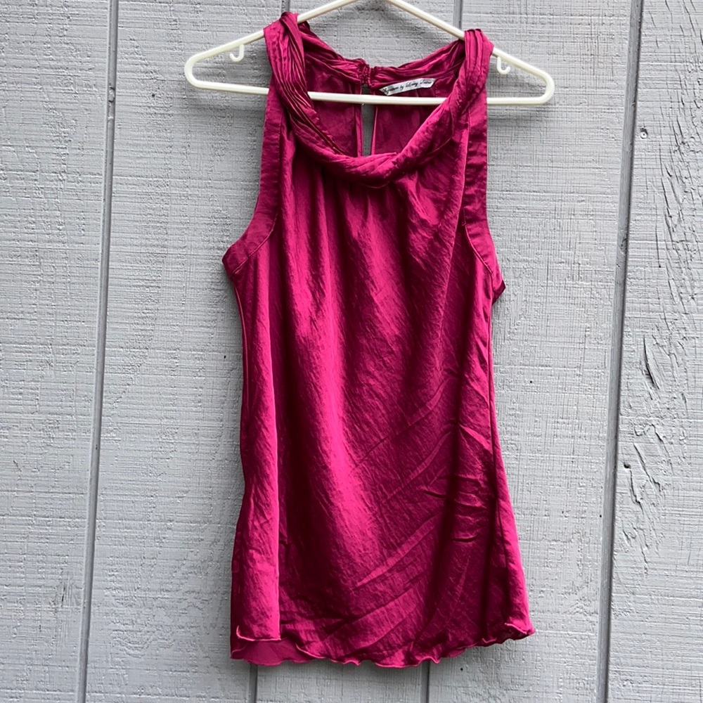 Wine satin look rolled neck halter top with button keyhole back size large EUC